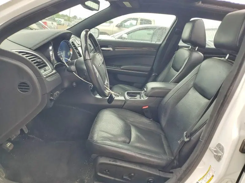 2012 CHRYSLER 300C   