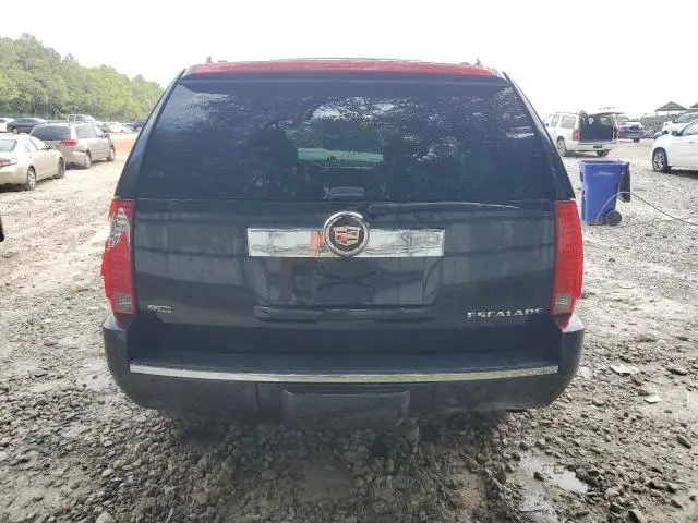 2011 CADILLAC ESCALADE LUXURY  