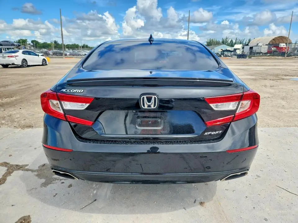 2022 HONDA ACCORD SPORT  