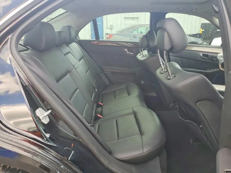 2011 MERCEDES-BENZ E 350  