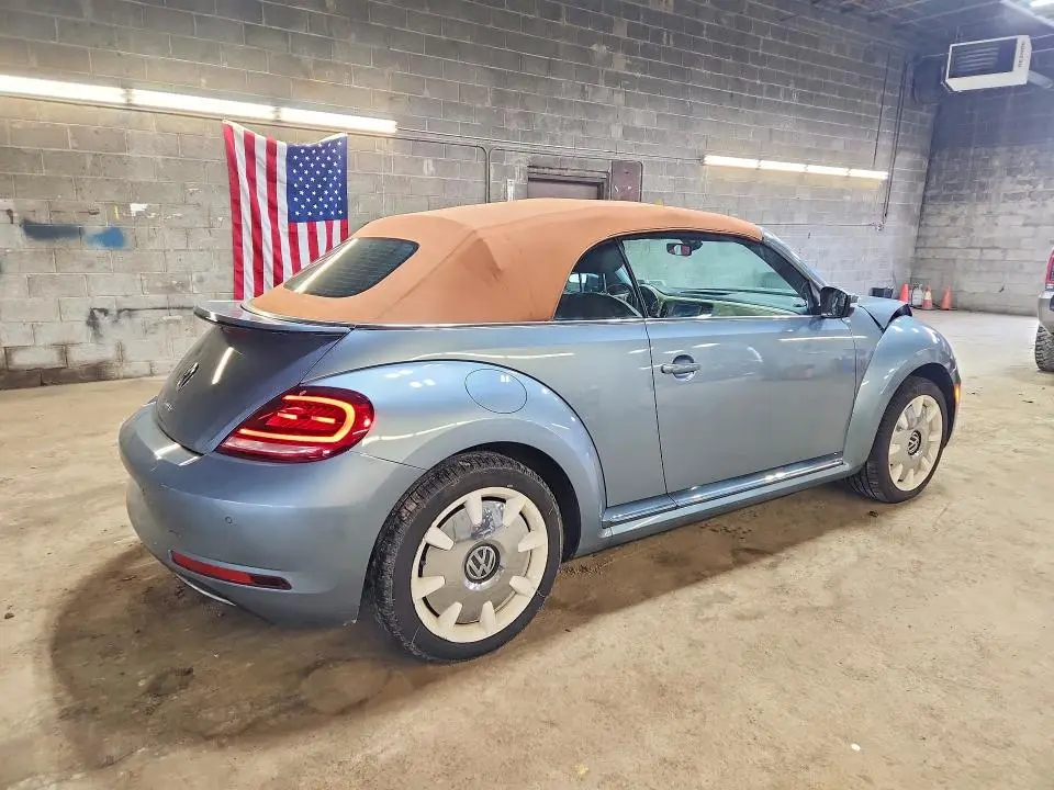 2019 VOLKSWAGEN BEETLE S  