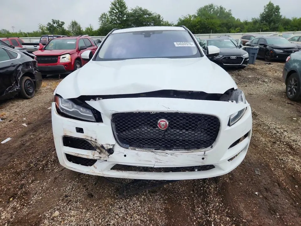 2018 JAGUAR F-PACE PRESTIGE  