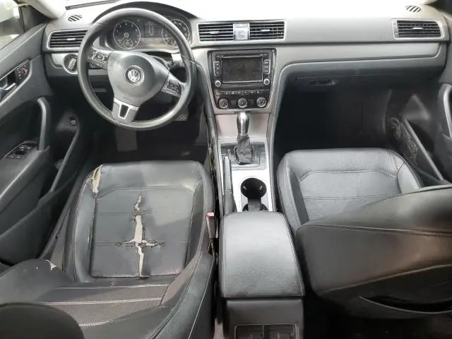 2014 VOLKSWAGEN PASSAT SE  