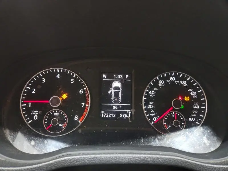 2014 VOLKSWAGEN PASSAT SE  