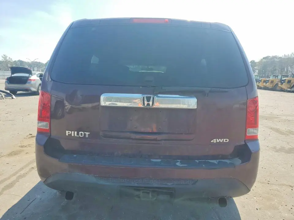 2015 HONDA PILOT LX  