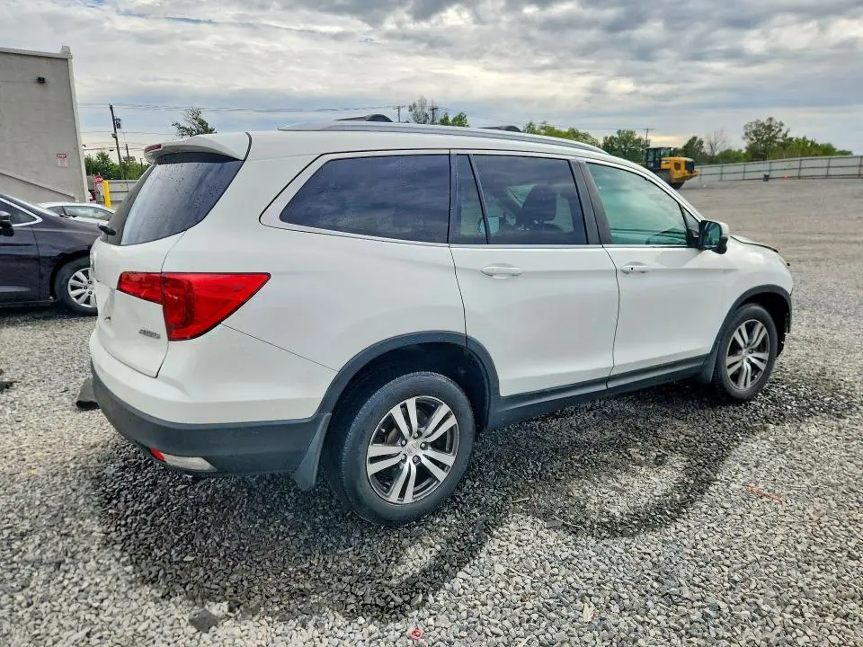 2016 HONDA PILOT EXL  