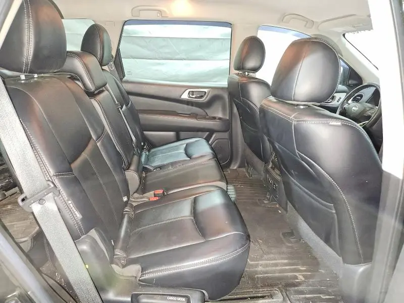 2019 NISSAN PATHFINDER SL  
