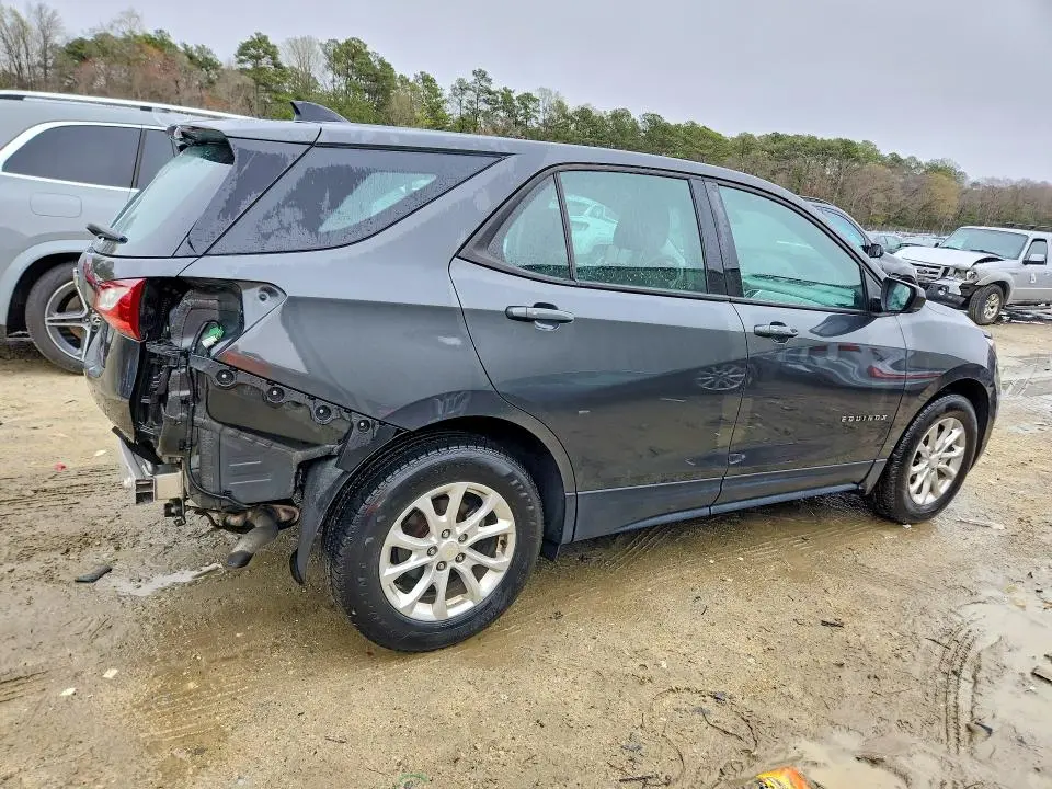 2018 CHEVROLET EQUINOX LS  