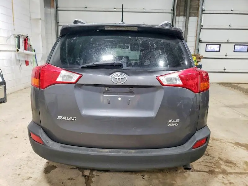 2014 TOYOTA RAV4 XLE  