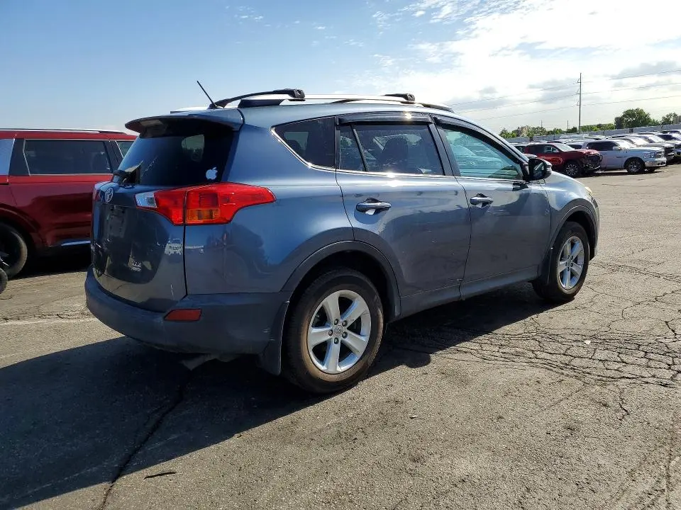 2013 TOYOTA RAV4 XLE  