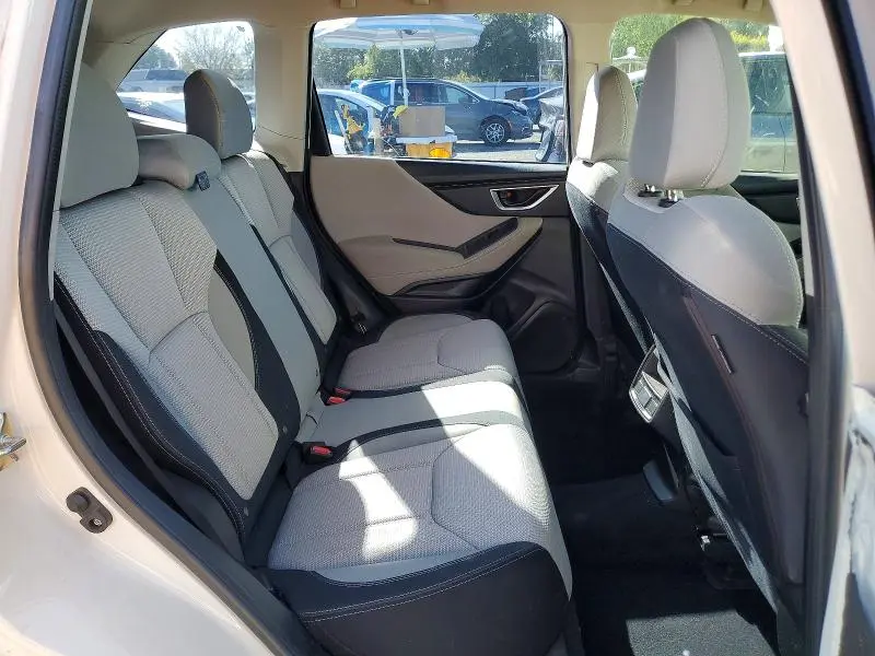 2020 SUBARU FORESTER   