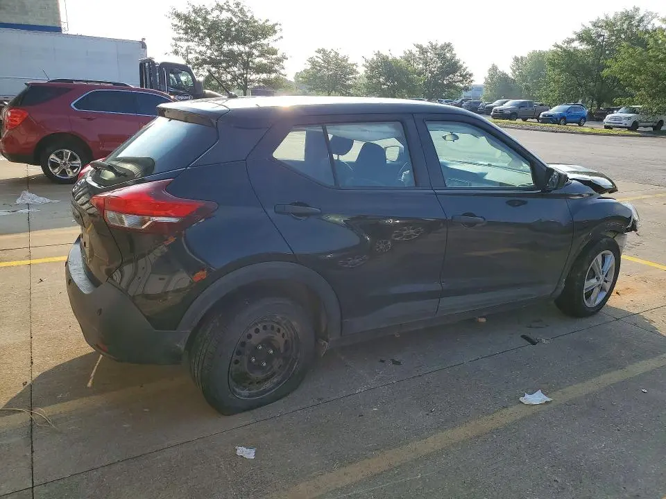 2020 NISSAN KICKS S  