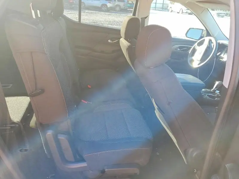 2018 CHEVROLET TRAVERSE LS  