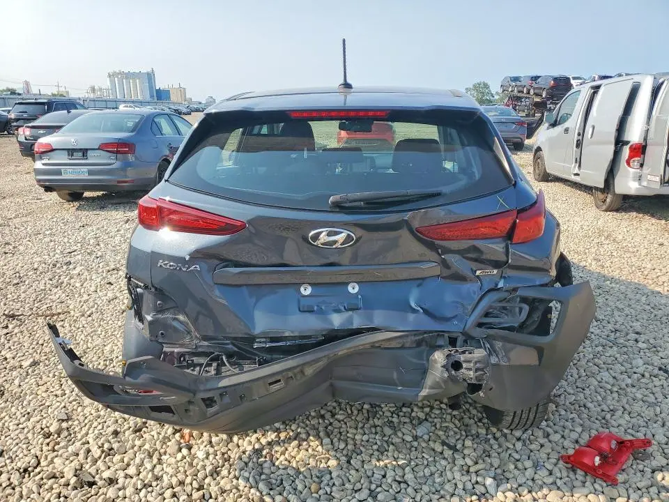 2019 HYUNDAI KONA SE  