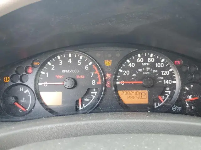 2011 NISSAN FRONTIER SV  