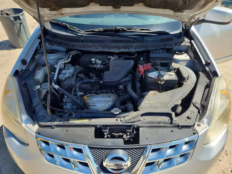 2011 NISSAN ROGUE S  