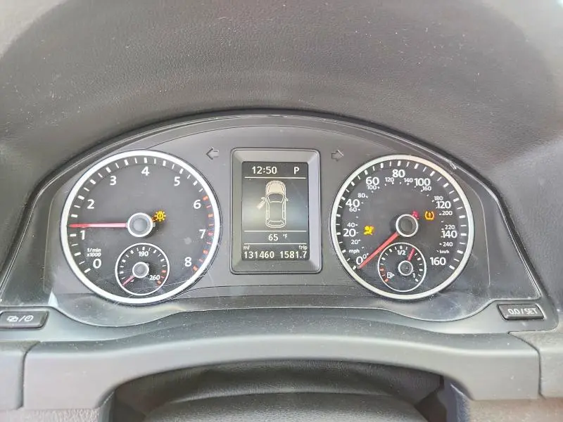 2014 VOLKSWAGEN TIGUAN S  