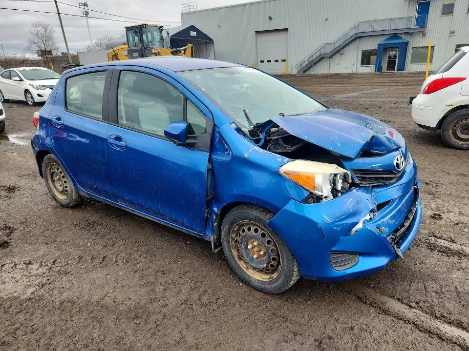 2012 TOYOTA YARIS 5-DOOR L  