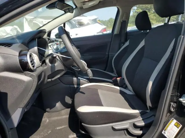 2022 NISSAN VERSA SV  