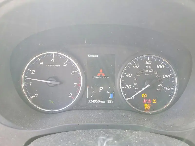 2018 MITSUBISHI OUTLANDER SE  