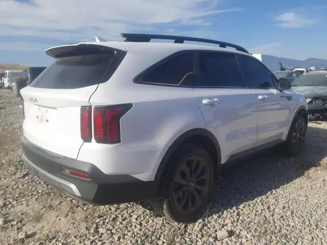 2022 KIA SORENTO EX  