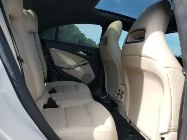 2014 MERCEDES-BENZ CLA 250 4MATIC  