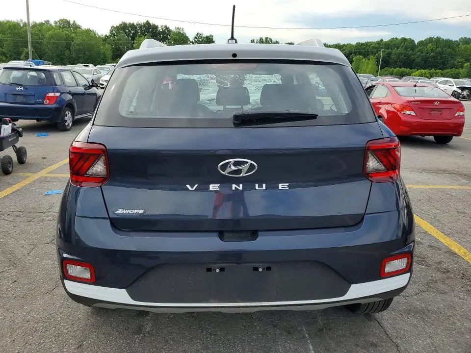 2026 HYUNDAI VENUE SEL  