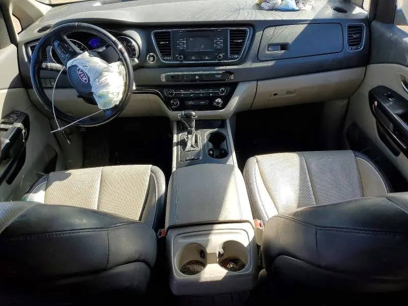 2016 KIA SEDONA LX  