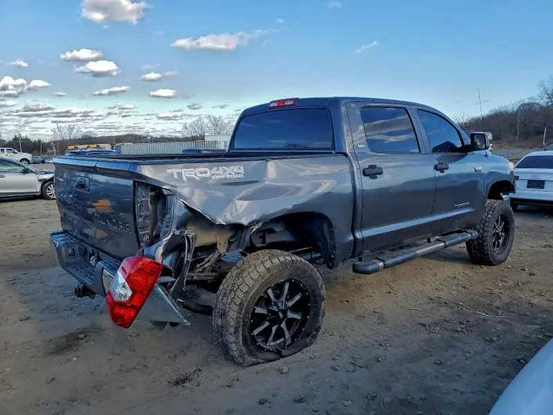 2015 TOYOTA TUNDRA   