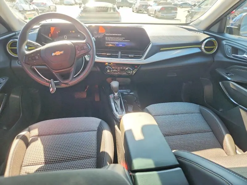 2024 CHEVROLET TRAX 1LT  