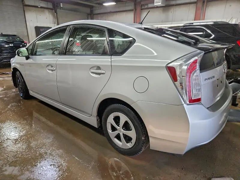 2013 TOYOTA PRIUS   
