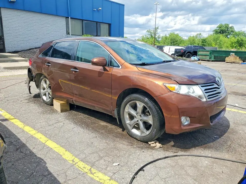 2010 TOYOTA VENZA AWD V6  