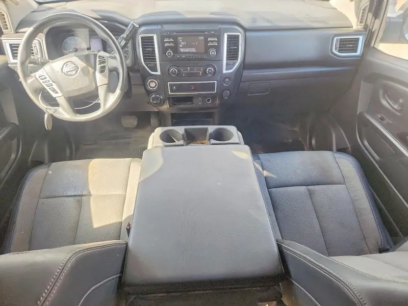 2017 NISSAN TITAN S  