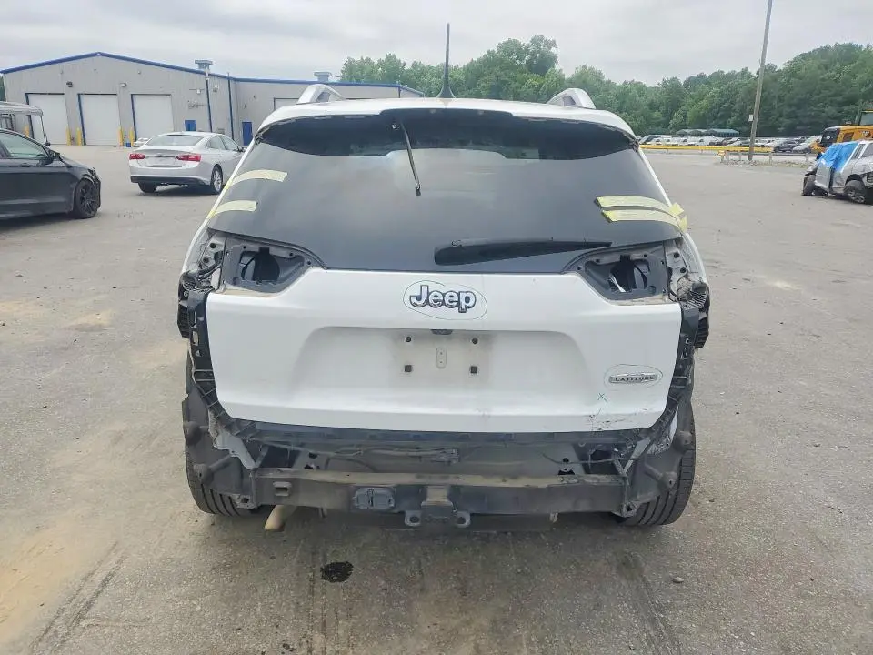 2019 JEEP CHEROKEE LATITUDE PLUS  