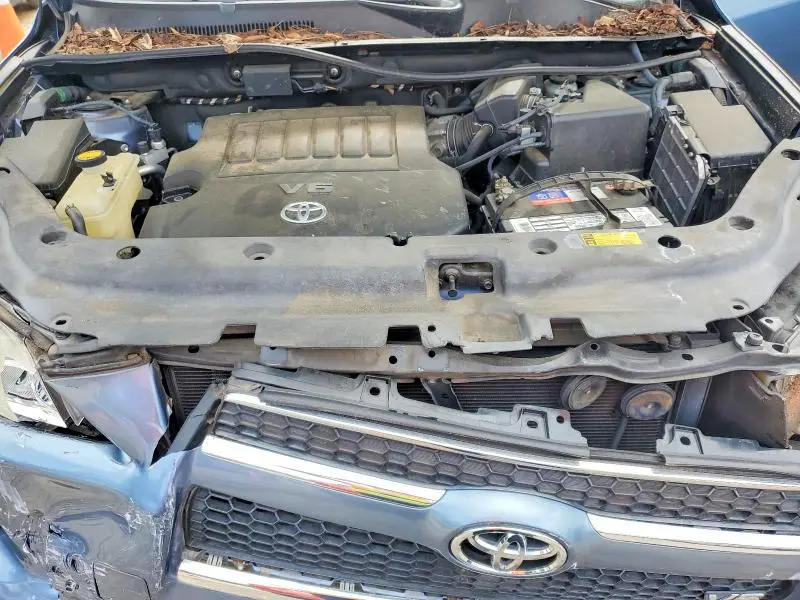 2010 TOYOTA RAV4 LIMITED  