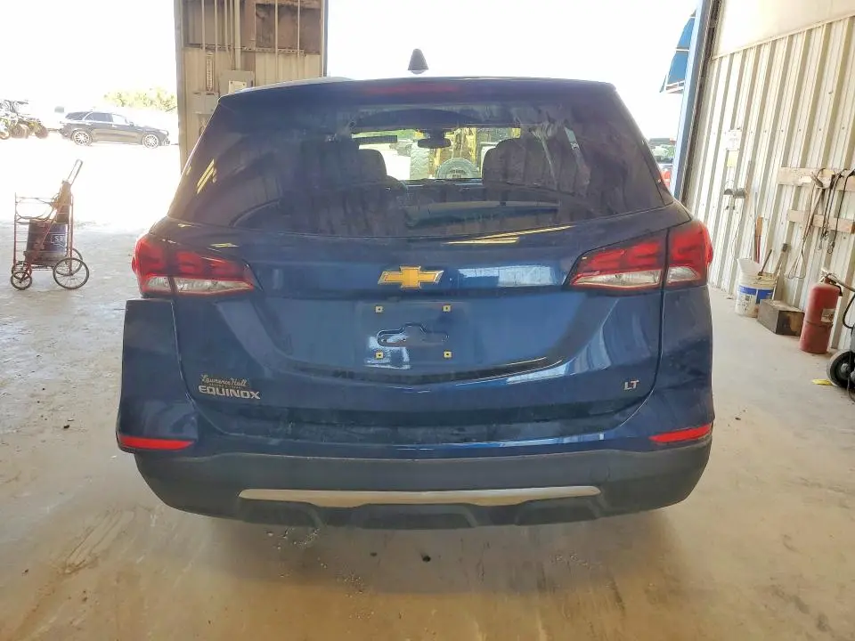 2022 CHEVROLET EQUINOX LT  