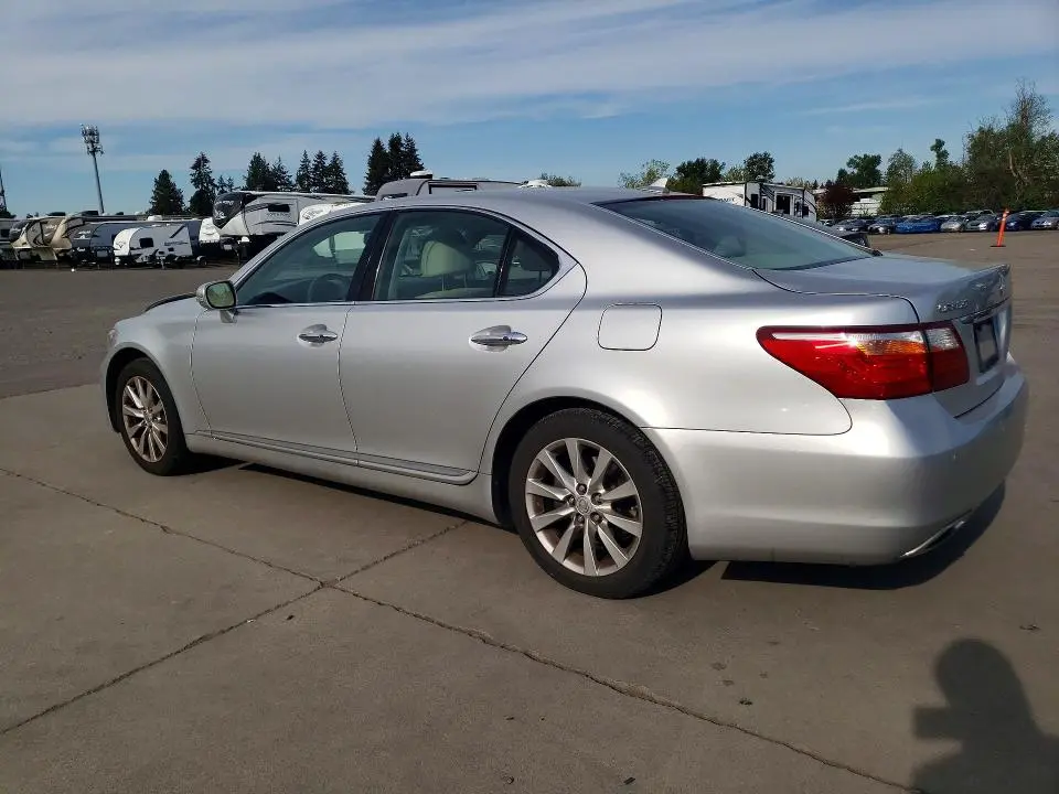 2010 LEXUS LS 460  