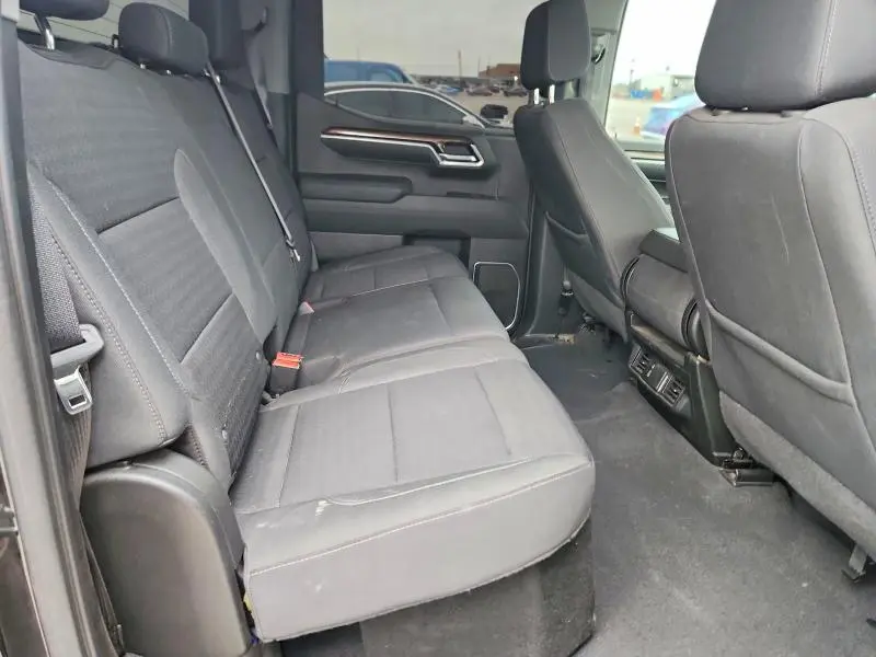 2022 CHEVROLET SILVERADO C1500 LT  