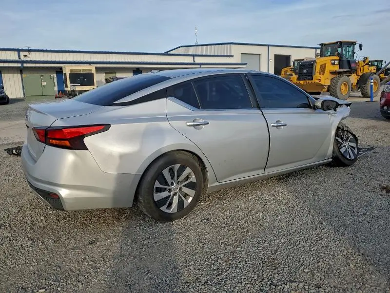 2020 NISSAN ALTIMA S  