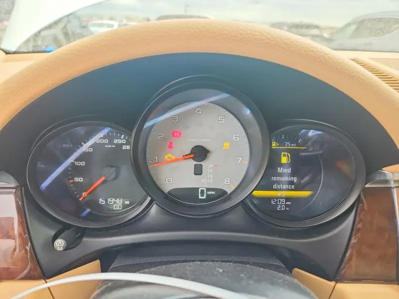 2015 PORSCHE MACAN S  