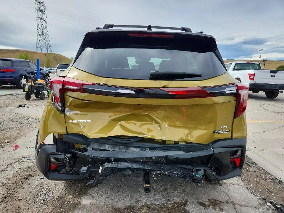 2024 KIA SELTOS S  