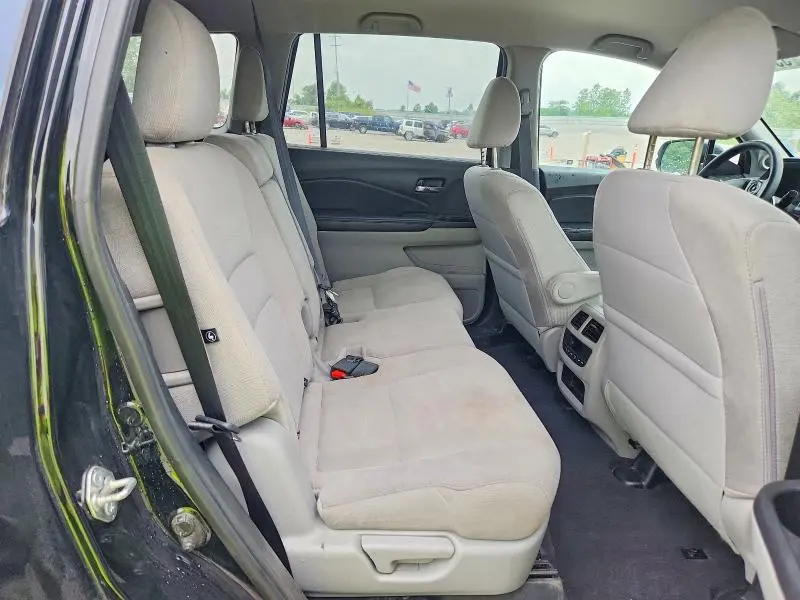 2017 HONDA PILOT EX  