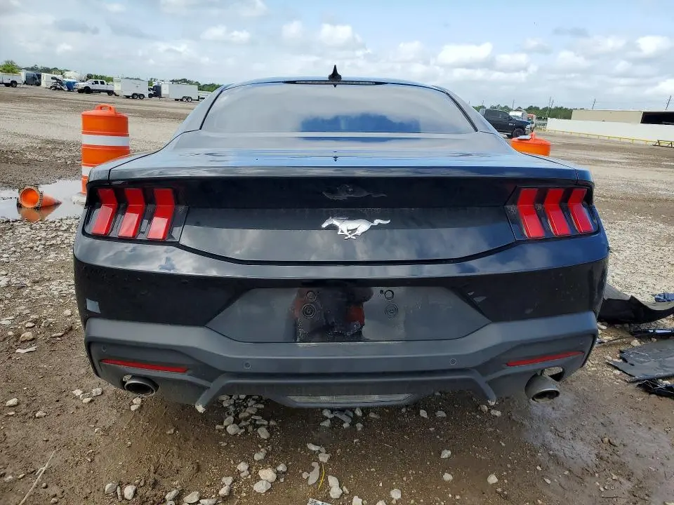 2025 FORD MUSTANG   