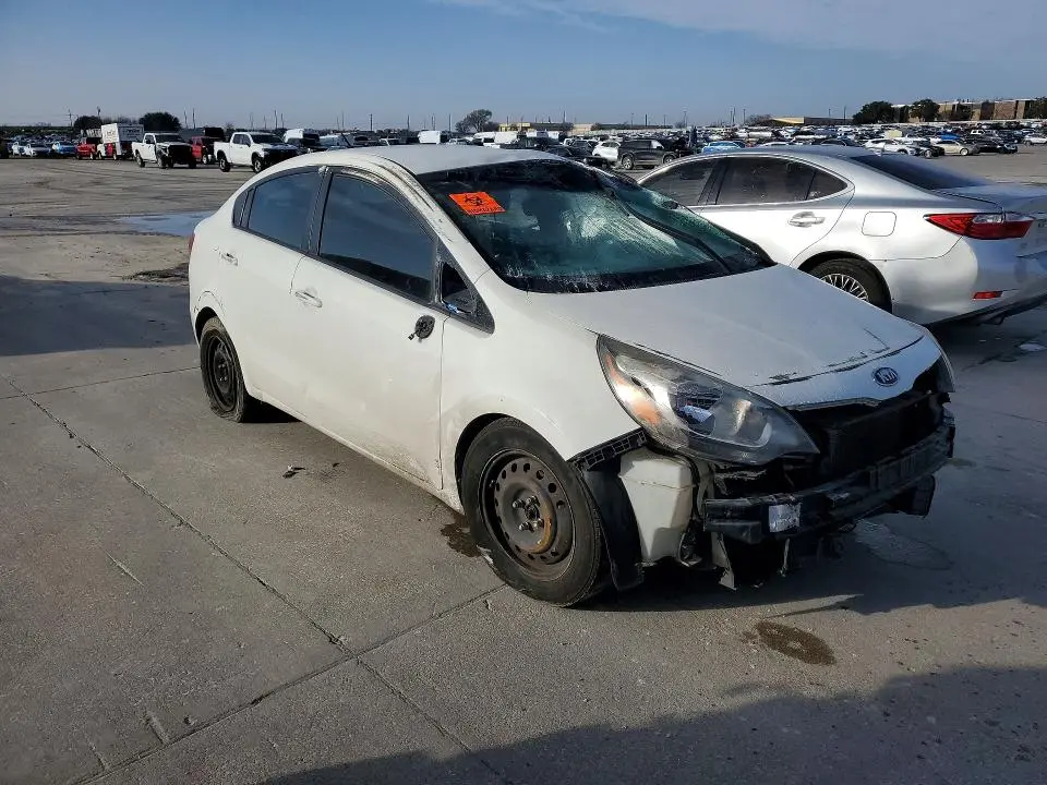 2014 KIA RIO LX  