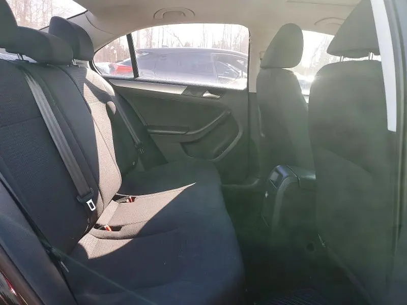 2015 VOLKSWAGEN JETTA BASE  