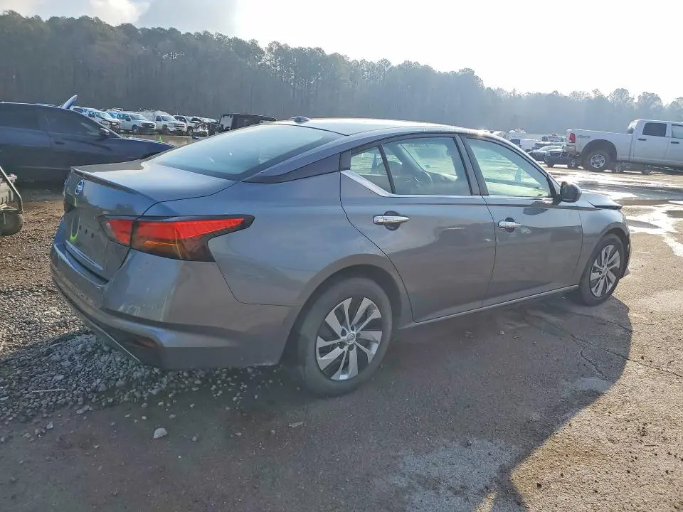 2020 NISSAN ALTIMA S  