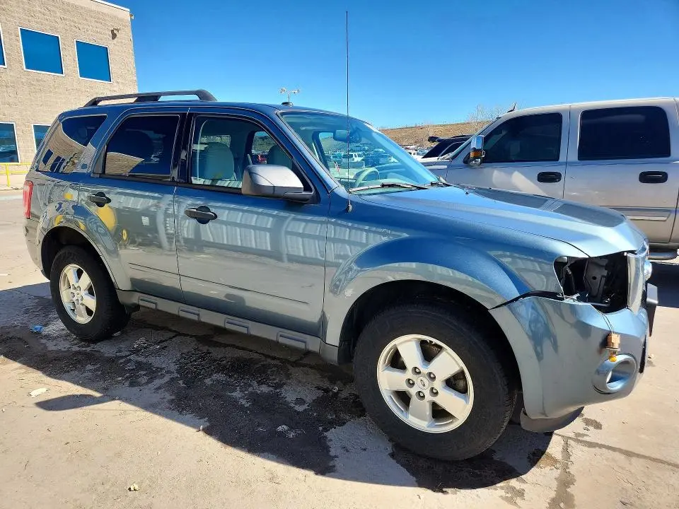 2012 FORD ESCAPE XLT  