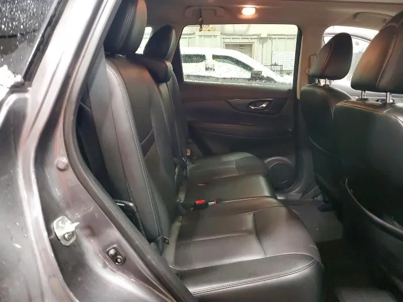 2019 NISSAN ROGUE S  