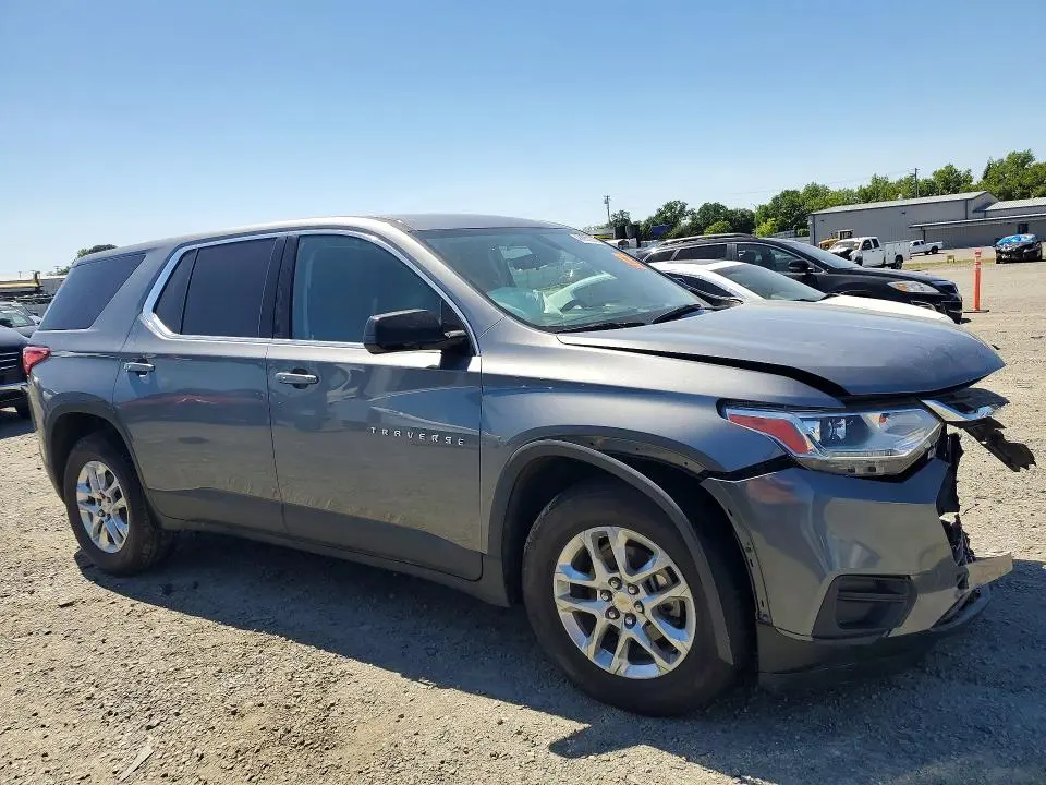 2020 CHEVROLET TRAVERSE LS  