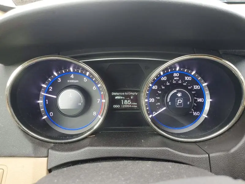 2012 HYUNDAI SONATA GLS  